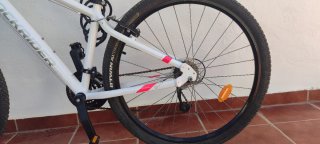 Bicicleta Rockrider 100 Blanca