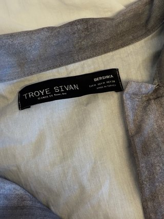 Camisa Bershka x Troye Sivan Talla M
