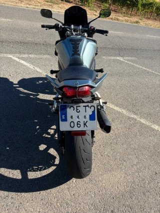 Yamaha FZ1 Fazer 1000