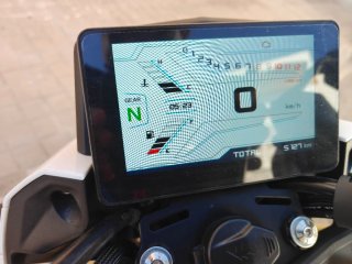 Qj motor SRK 125 S Naked