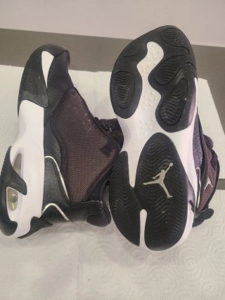 Zapatillas Jordan Max Aura 4 Negras
