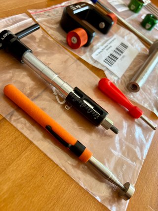 UTILES SERVICE DE SUSPENSIONES FOX ROCKSHOX ABBEY