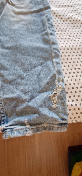 Pantalón Vaquero Zara Rotos Talla 46