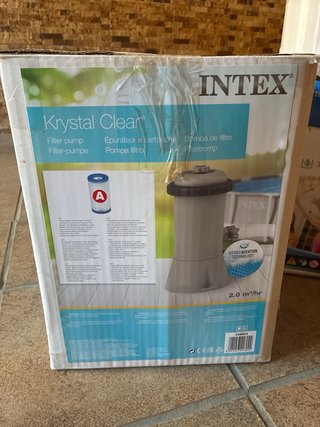Piscina y depuradora Intex