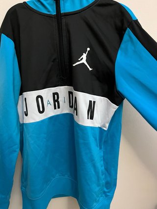 Chandal  Jordan Negro y Azul Poco usado