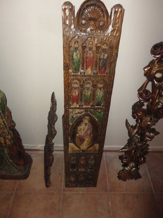 Tallas policromadas antiguas