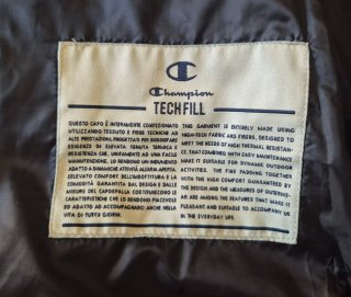 Anorak negro con capucha Champion