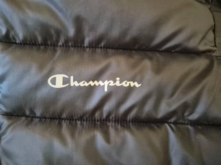 Anorak negro con capucha Champion
