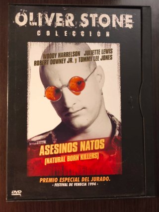 ASESINOS NATOS ( DVD )
