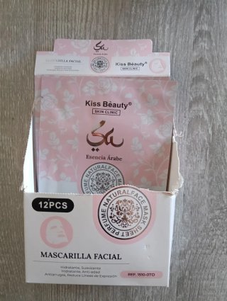 Po unidad ,Labiales Kiss Beauty Aceite Labial y Ma