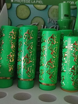 Po unidad ,Labiales Kiss Beauty Aceite Labial y Ma