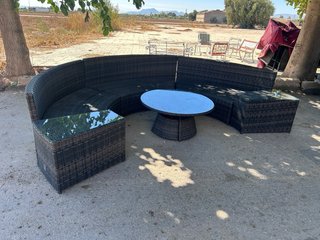 Conjunto de terraza ratán y cristal