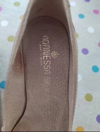 Scarpe col tacco beige