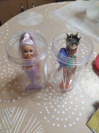 Barbie Color Reveal Mini Muñecas