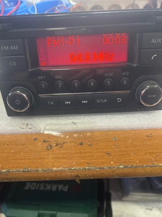 Radio Nissan Yuke CD Bluetooth con Código