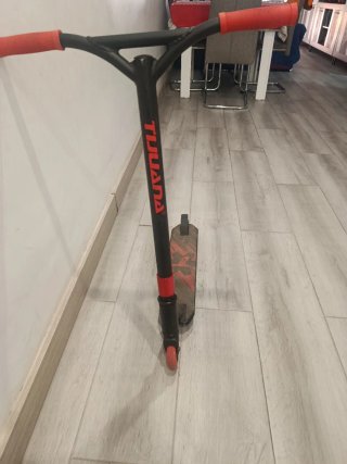 2 Patinetes Oxelo Usados 15 eur los 2 Solo en mano
