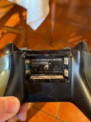 Mando Xbox One Edición Especial Armed Forces