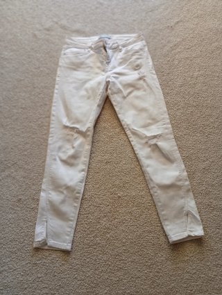 Zara Jeans Pitillo Rotura T.36