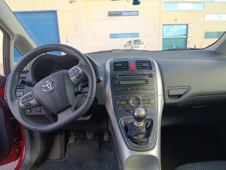 Toyota Auris 2010
