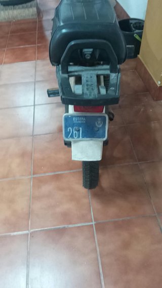 Derbi Variant Start (SIN PAPELES)