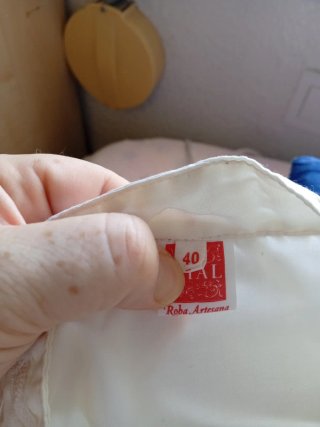 Camisa fallero talla 40 blanca nueva a estrenar.