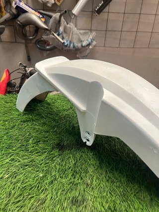 Guardabarros Delantero Derbi Variant Sport Blanco