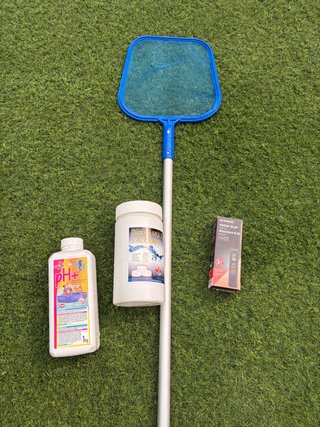 Kit Mantenimiento Piscina: Red, Químicos y Medidor