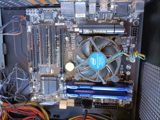 Placa Base Gigabyte GA-B85M-D3H Socket 1150