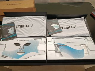 Rebajado Mascarilla LED Eternas sin estrenar