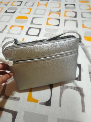 Bolso Parfois NUEVO plateado pequeño