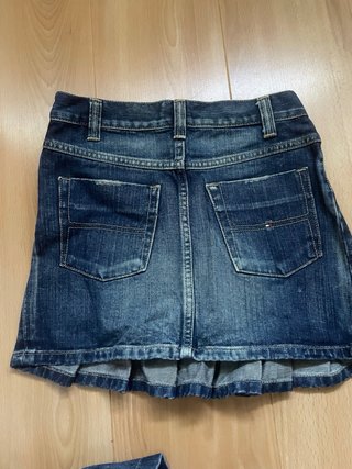 Faldas Tommy Hilfiger (Lote 3)
