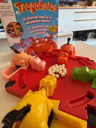 Juego Tragabolas MB
