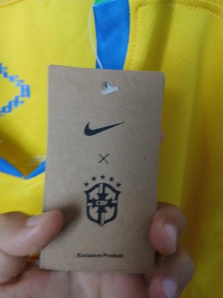 Maglia da calcio del brasile 10 di neymar jr
