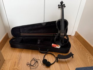 Violín Eléctrico Stagg EVN X 4/4 Negro + extras