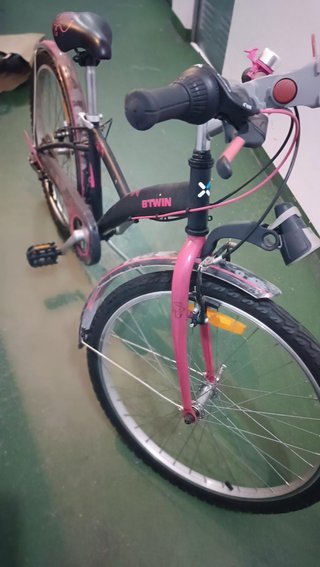 Bicicleta B'Twin Niña 24 Muy Buen Estado