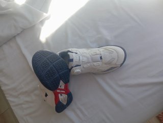 Zapatillas deportivas Yonex blancas y azules