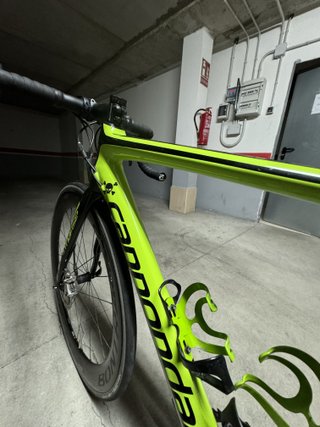 Cannondale Synapse HI-MOD con llantas AEOLUS XXX 6