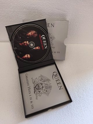 Queen Greatest Hits I II & III CD Set