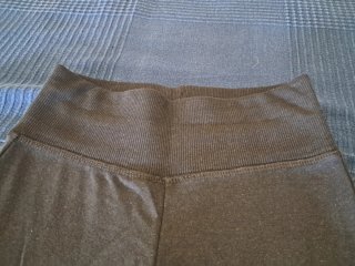 Pantalones acampanados negros