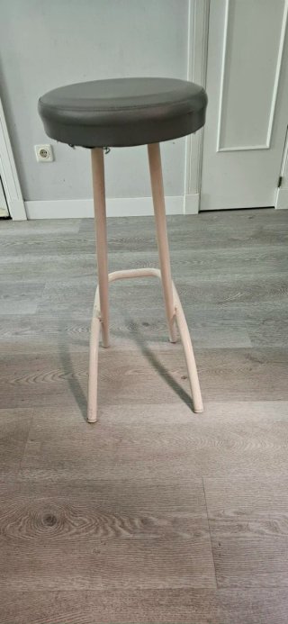 Taburete alto metal 80cm excelente estado