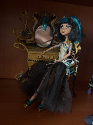 Cleo de Nile Ghouls Rule + Tocador G1