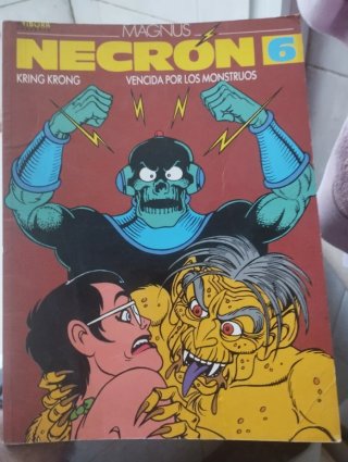 comics  y libros El Puñalito y otros