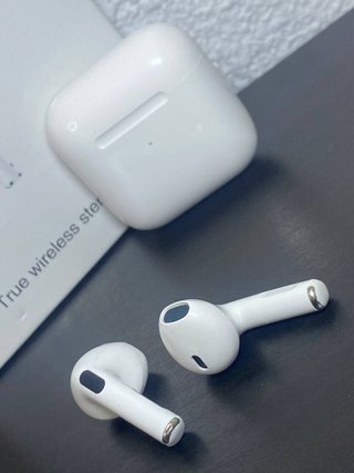 Auriculares TWS Pro 4 Blancos Nuevos