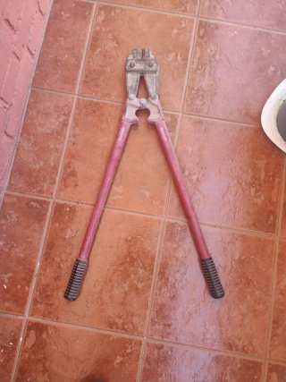 Cizalla de construcción