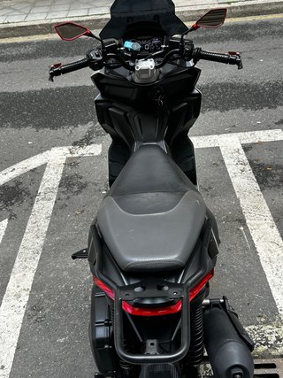 Aprilia SR GT 125 - Año 2022