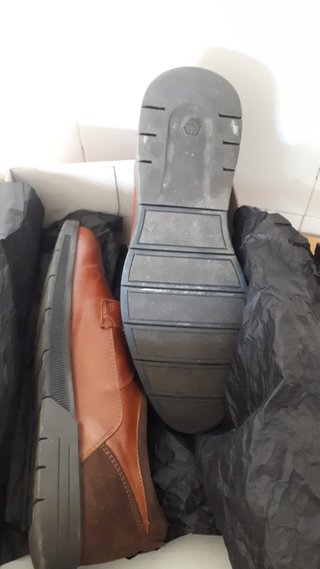 Zapatos de piel marrón tipo inglés