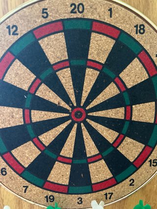 Mini juego de dardos de madera