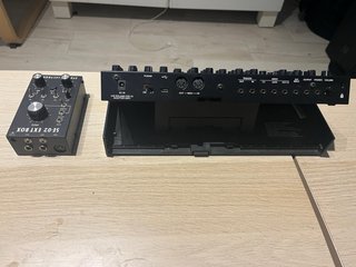 Roland SE-02 + Soporte DK01 + SE-02 EXT BOX