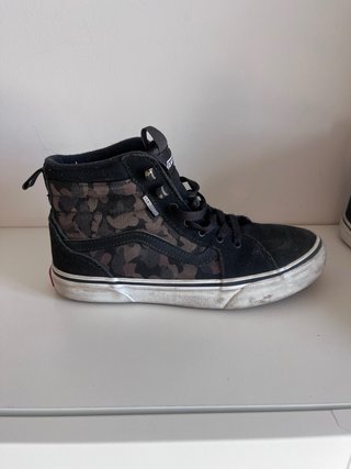 Zapatillas Vans Talla 38 Negras y camuflaje