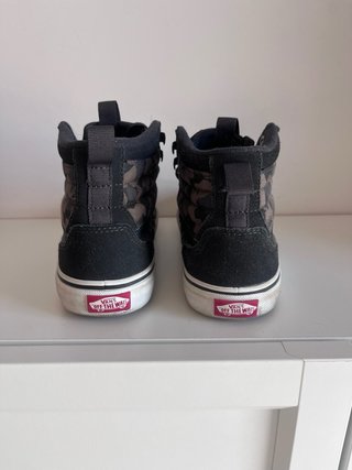 Zapatillas Vans Talla 38 Negras y camuflaje
